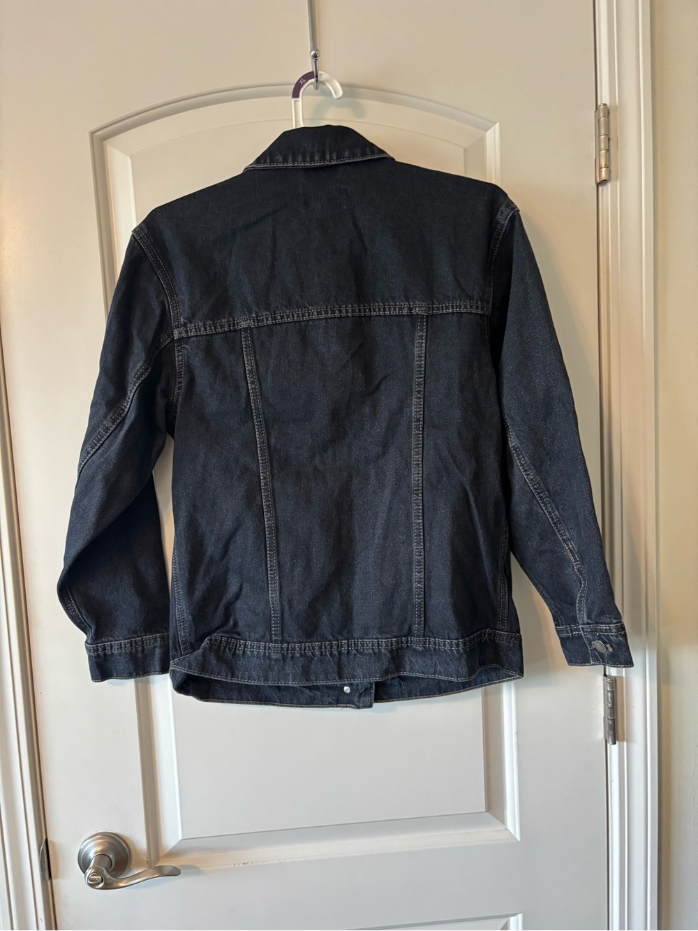 New Universal Thread Dark Indigo Denim Jacket with Contrast Stitching - Picture 2 of 5